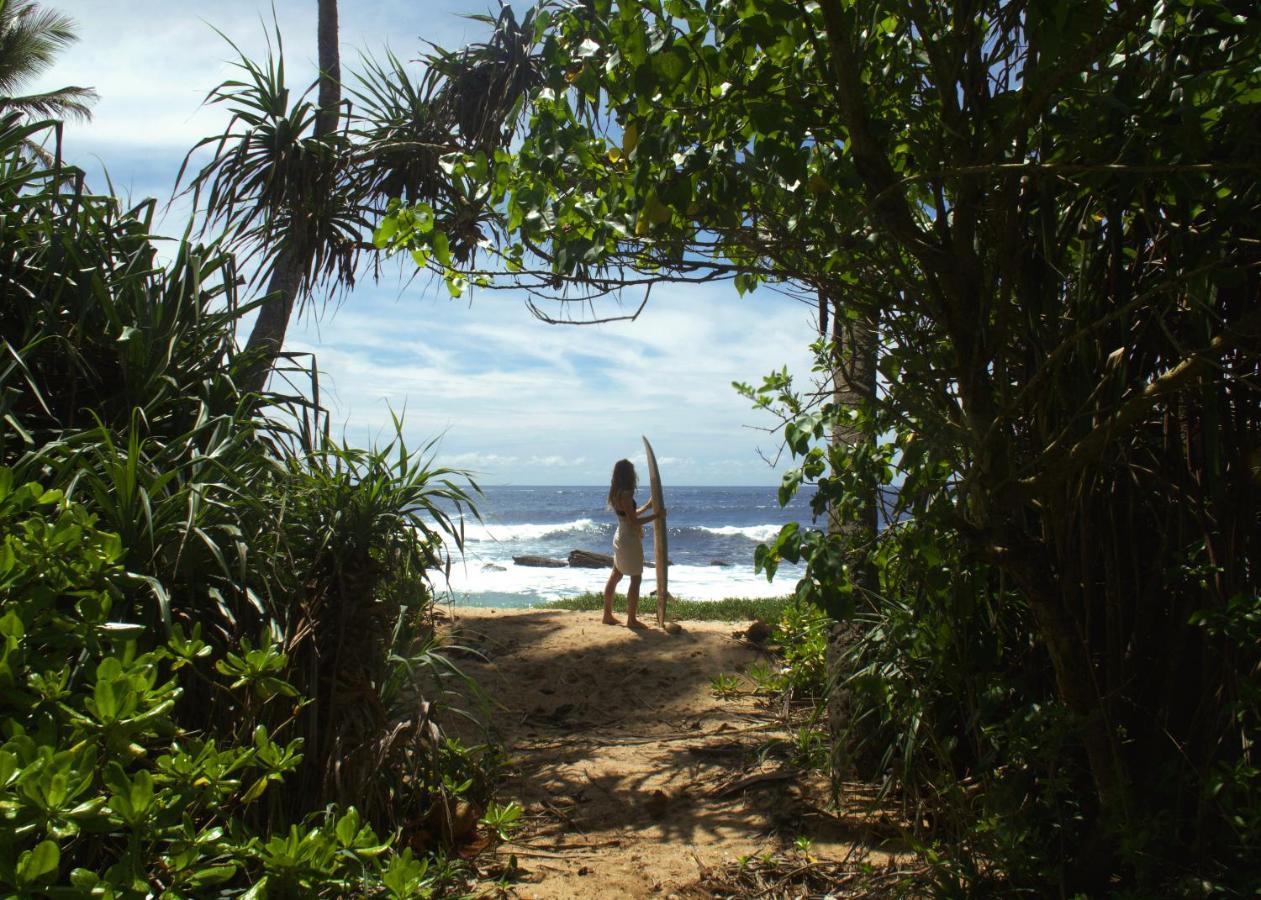 Into The Blue - Yoga Included & Walk To 3 Beaches Tangalle Buitenkant foto
